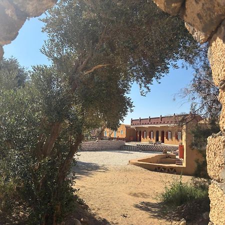 Beir El Gabal Hotel Qasr Dakhl Eksteriør billede