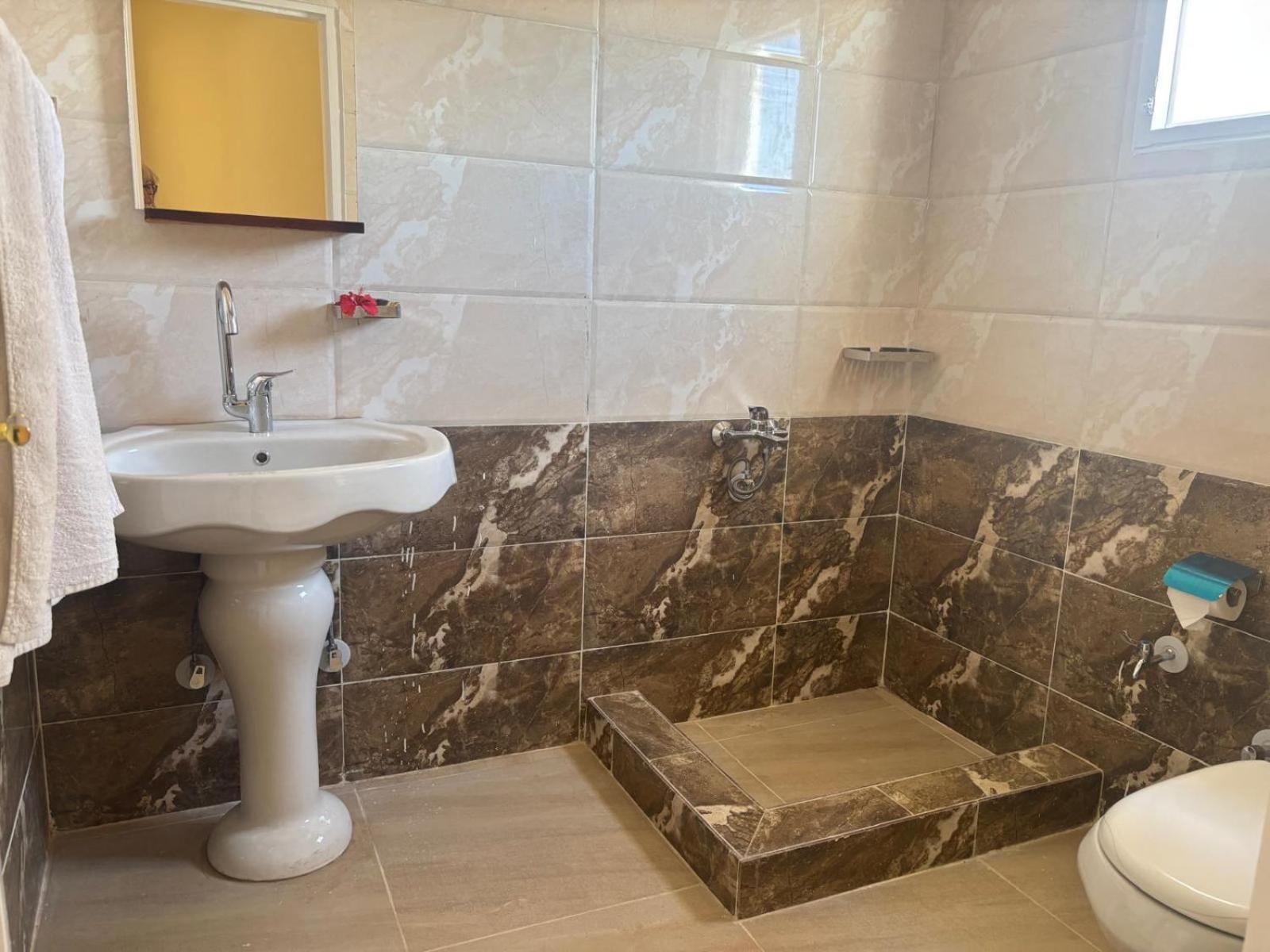 Beir El Gabal Hotel Qasr Dakhl Eksteriør billede
